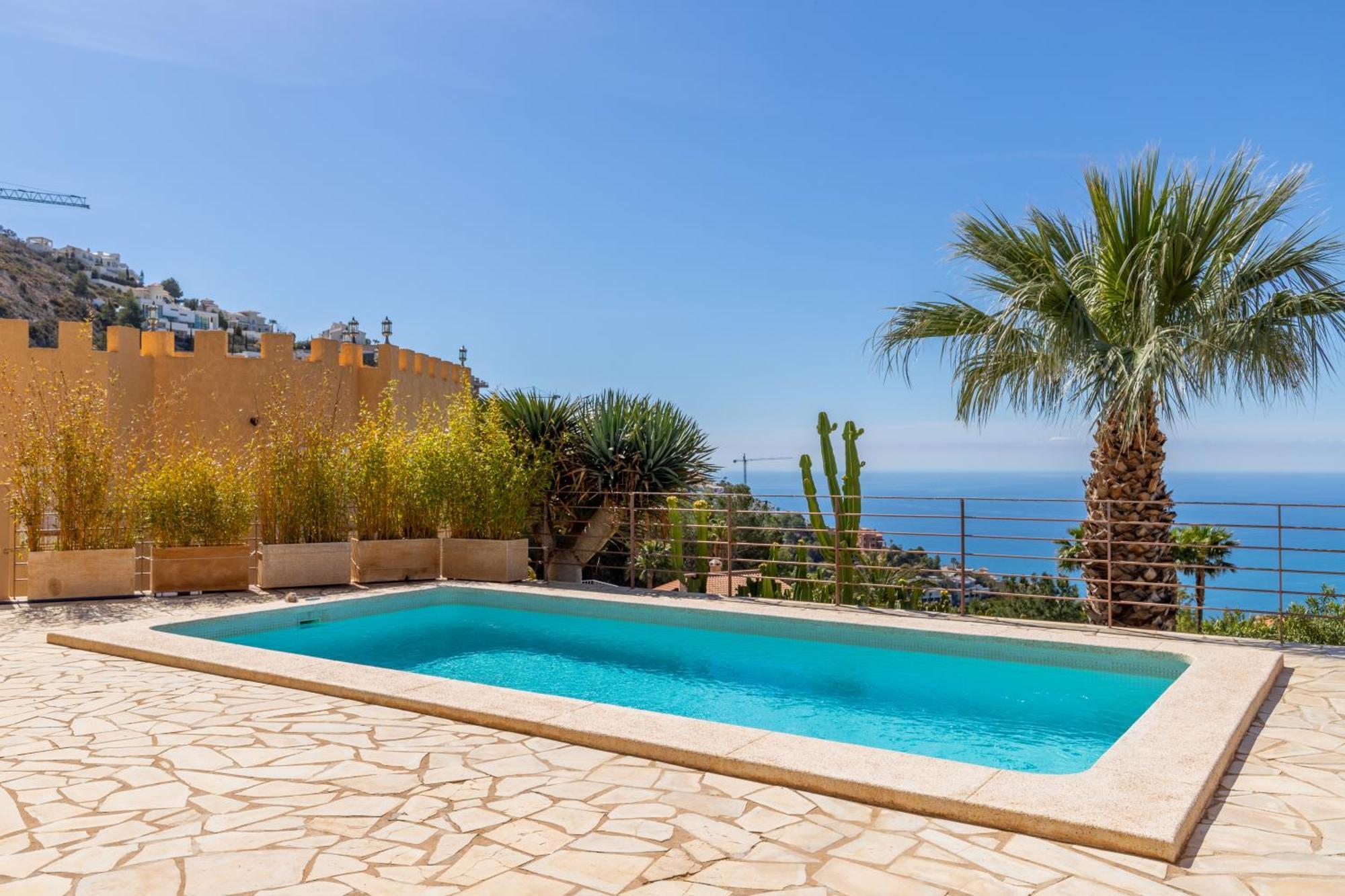 Villa Hills , Noruega Altea