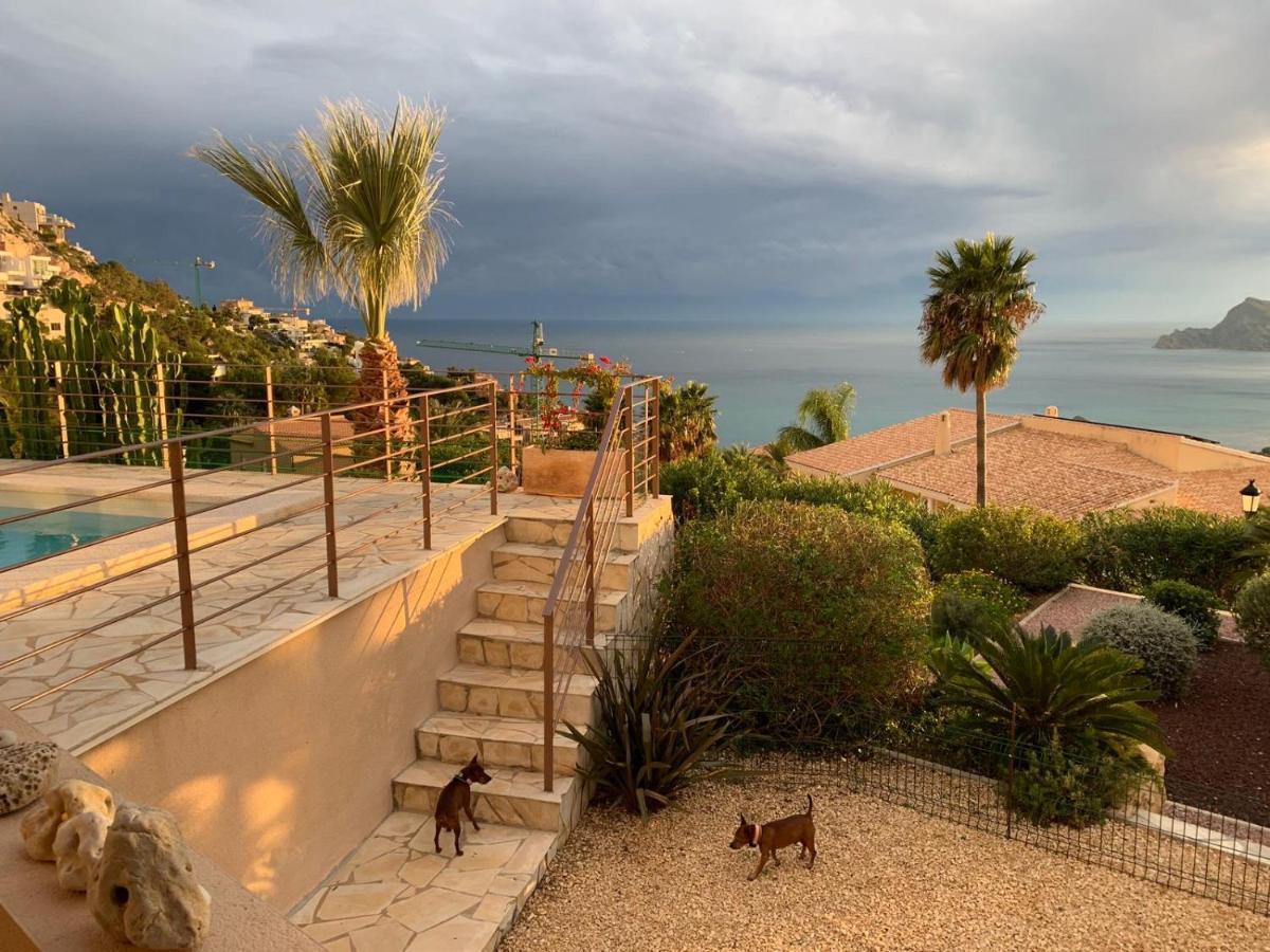 Hills , Noruega Villa Altea